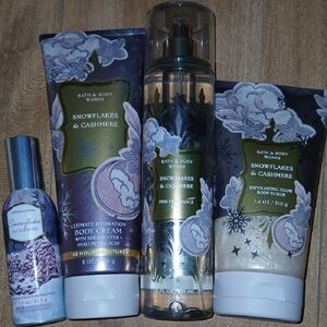 Bath & Body Works Snowflakes & Cashmere Set - Full Size NEW